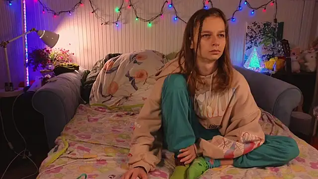 Frank Fraer online show from 11-15-25, 08:05