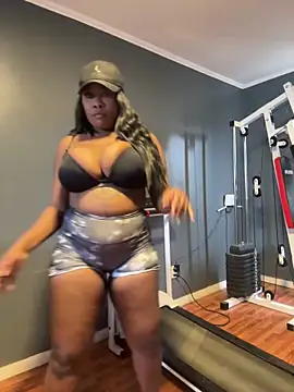 MySweetPerla21 online show from 06-05-26, 06:46