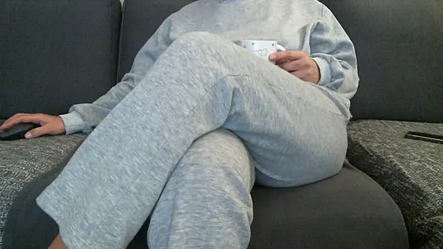 mysteriouscouple001 online show from 11-30-25, 08:24