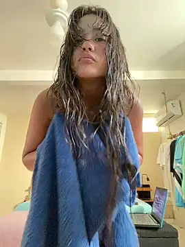 Snapshot of fenixgre chatting on 02-15-25, 08:11 fenixgre online show from 02-15-25, 08:11