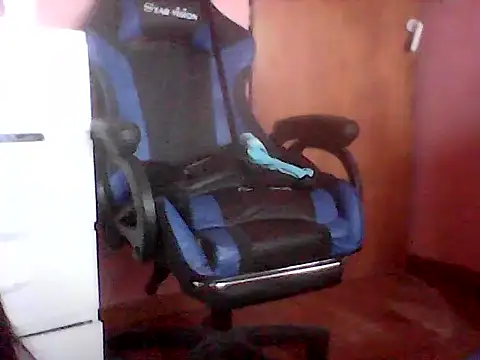 Oxitocina2000 online show from 11-28-25, 07:16