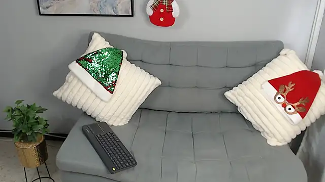 Amber Etan online show from 11-24-25, 03:12