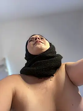 Snapshot of naughty__angel chatting on 03-06-25, 02:18 naughty  angel online show from 03-06-25, 02:18