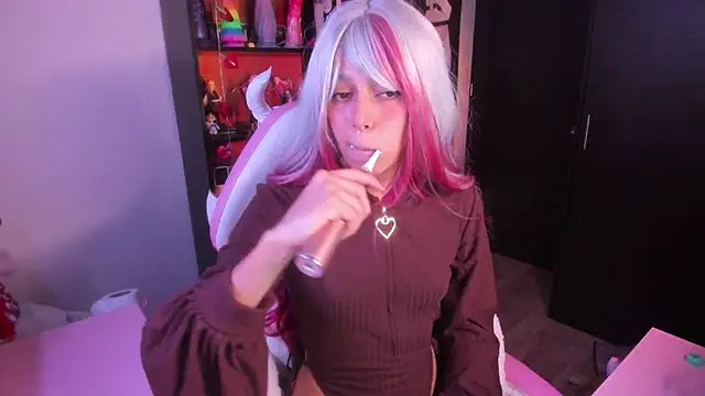 amber yull online show from 04-26-26, 02:31