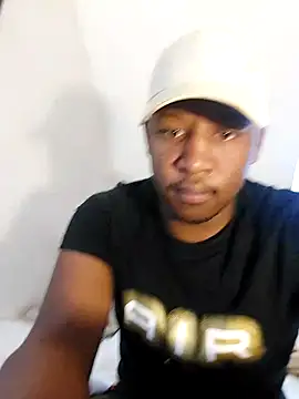 Snapshot of _MAC24k chatting on 09-26-25, 12:31 MAC24k online show from 09-26-25, 12:31