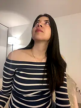 saori 10 online show from 10-09-25, 06:00