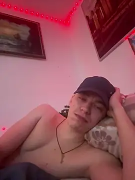 Snapshot of Toyjungee chatting on 02-12-25, 08:38 Toyjungee online show from 02-12-25, 08:38