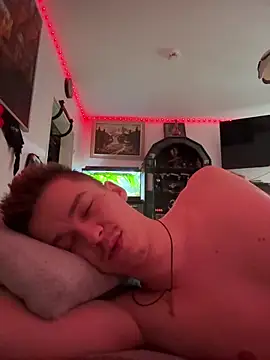 Snapshot of Toyjungee chatting on 02-28-25, 08:31 Toyjungee online show from 02-28-25, 08:31