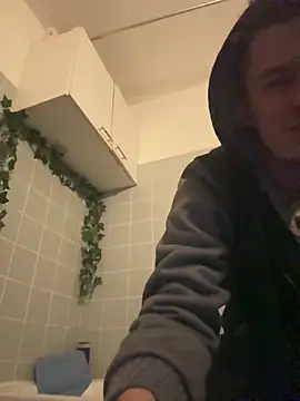 Snapshot of Toyjungee chatting on 03-05-25, 06:56 Toyjungee online show from 03-05-25, 06:56