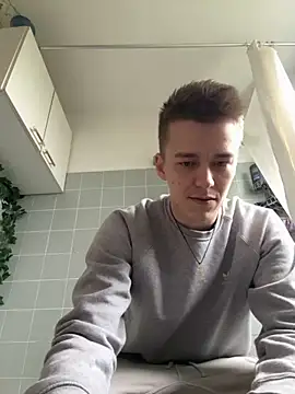 Snapshot of Toyjungee chatting on 09-28-25, 11:59 Toyjungee online show from 09-28-25, 11:59