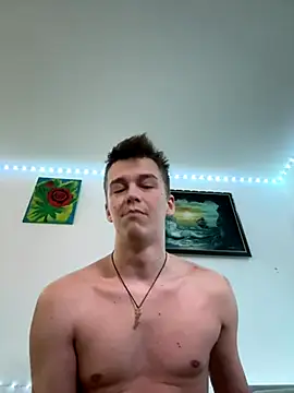 Snapshot of Toyjungee chatting on 10-20-25, 09:54 Toyjungee online show from 10-20-25, 09:54