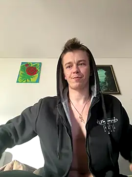 Snapshot of Toyjungee chatting on 10-23-25, 12:37 Toyjungee online show from 10-23-25, 12:37