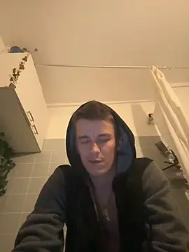 Snapshot of Toyjungee chatting on 10-24-25, 08:49 Toyjungee online show from 10-24-25, 08:49