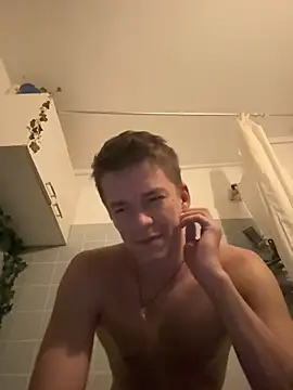 Snapshot of Toyjungee chatting on 10-29-25, 09:49 Toyjungee online show from 10-29-25, 09:49