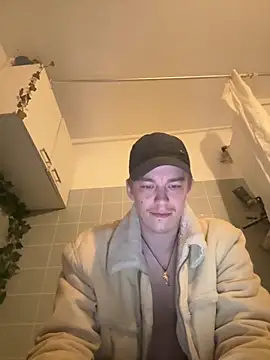 Snapshot of Toyjungee chatting on 11-19-25, 08:42 Toyjungee online show from 11-19-25, 08:42