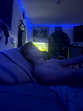 Snapshot of Toyjungee chatting on 11-30-25, 01:26 Toyjungee online show from 11-30-25, 01:26