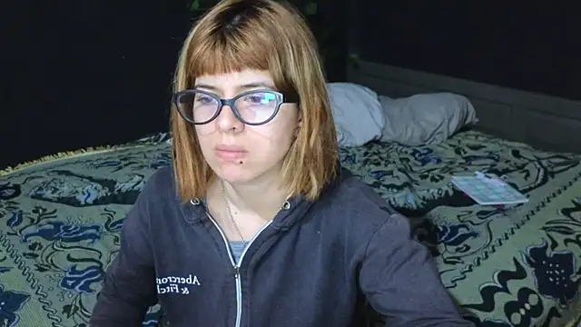 Carlafoxxx online show from 11-12-25, 02:28