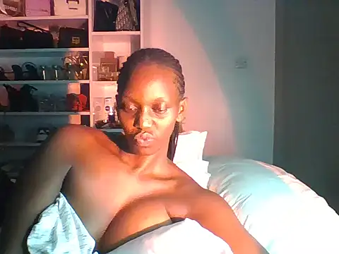 Snapshot of tashwaa chatting on 08-02-26, 07:34 tashwaa online show from 08-02-26, 07:34
