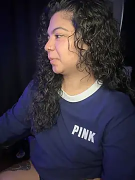 Snapshot of kimmiakiss22 chatting on 10-23-25, 07:34 kimmiakiss22 online show from 10-23-25, 07:34