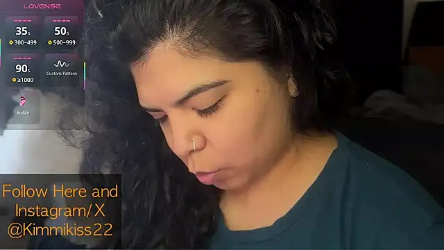 Snapshot of kimmiakiss22 chatting on 10-31-25, 09:05 kimmiakiss22 online show from 10-31-25, 09:05