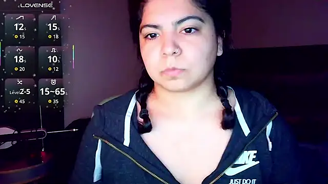 Snapshot of kimmiakiss22 chatting on 12-04-25, 11:24 kimmiakiss22 online show from 12-04-25, 11:24