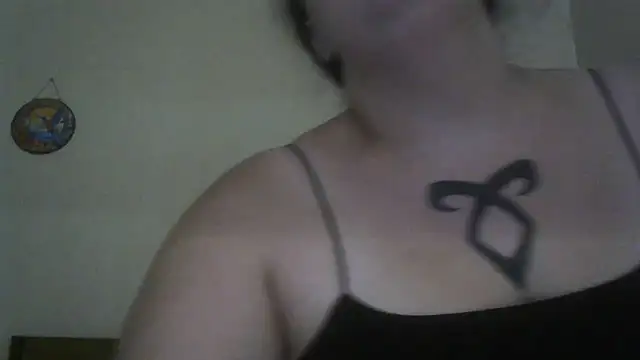 Lolabeluccia xh  online show from 06-19-26, 03:05