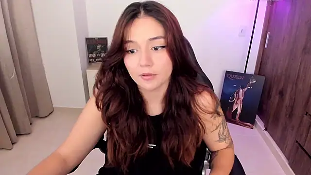 Snapshot of samantha_cherry chatting on 02-06-26, 03:04 samantha cherry online show from 02-06-26, 03:04