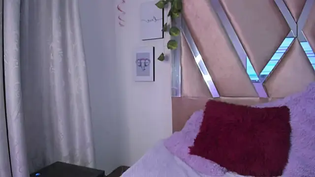 xhinata hyugax online show from 01-21-25, 01:39