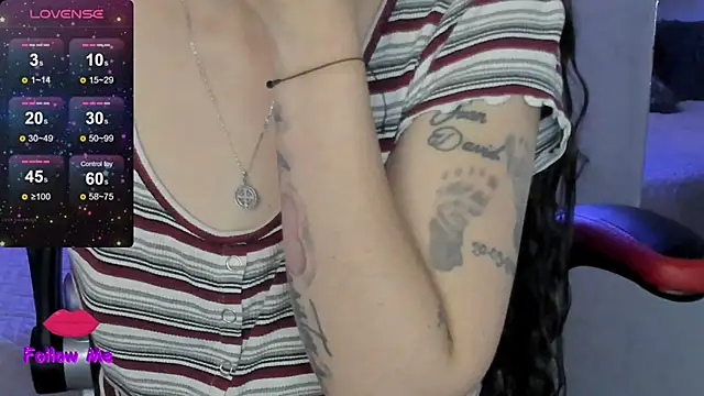 natasha logan  online show from 04-01-26, 04:24