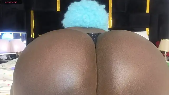 Sexy sharntel online show from 10-12-25, 08:41