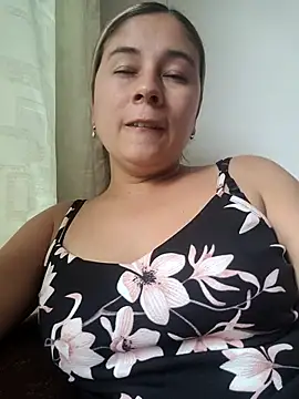 selena gomez2 online show from 02-02-26, 10:52