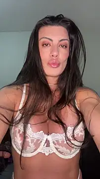 Snapshot of ise_mahh chatting on 10-15-25, 02:33 ise mahh online show from 10-15-25, 02:33