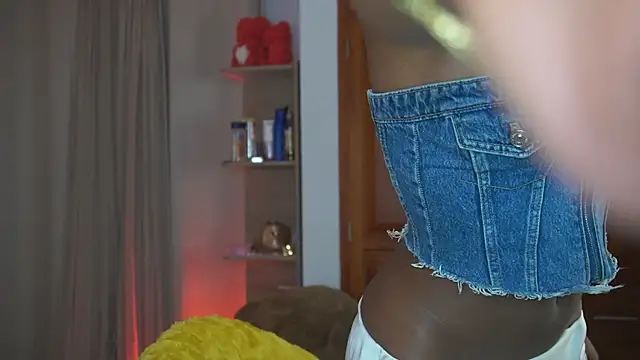 Snapshot of astreaharmonia chatting on 11-09-25, 11:58 astreaharmonia online show from 11-09-25, 11:58