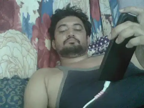 Snapshot of Rocobodymassager chatting on 05-09-26, 06:18 Rocobodymassager online show from 05-09-26, 06:18