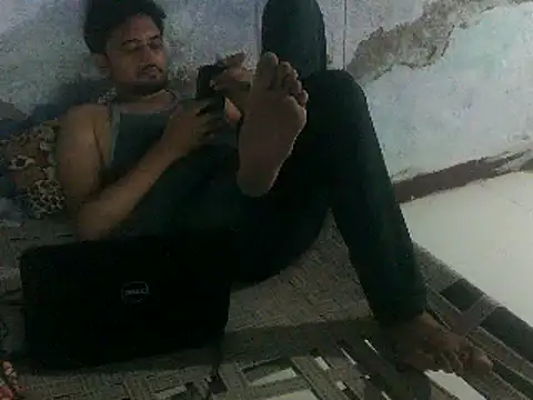 Snapshot of Rocobodymassager chatting on 05-27-26, 03:42 Rocobodymassager online show from 05-27-26, 03:42