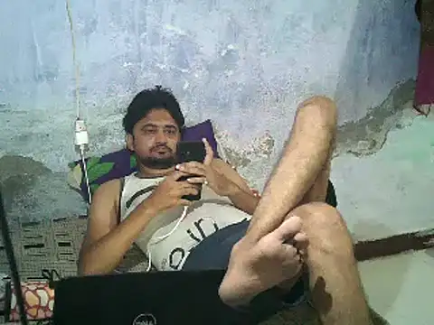 Snapshot of Rocobodymassager chatting on 06-02-26, 03:03 Rocobodymassager online show from 06-02-26, 03:03