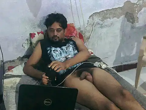 Snapshot of Rocobodymassager chatting on 07-30-26, 05:34 Rocobodymassager online show from 07-30-26, 05:34