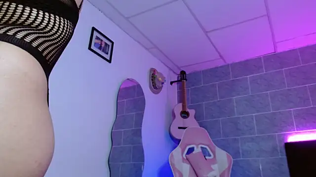 Dakota bumm online show from 04-21-26, 06:01