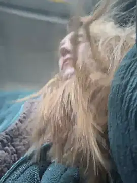 GoldenFlameGoddess online show from 02-15-26, 05:20