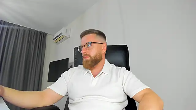 Findom guy online show from 04-25-26, 06:27