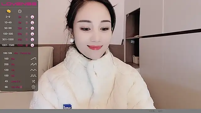 Snapshot of MIa59 chatting on 12-27-24, 01:39 MIa59 online show from 12-27-24, 01:39