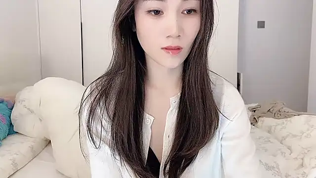 Snapshot of MIa59 chatting on 11-30-25, 02:04 MIa59 online show from 11-30-25, 02:04