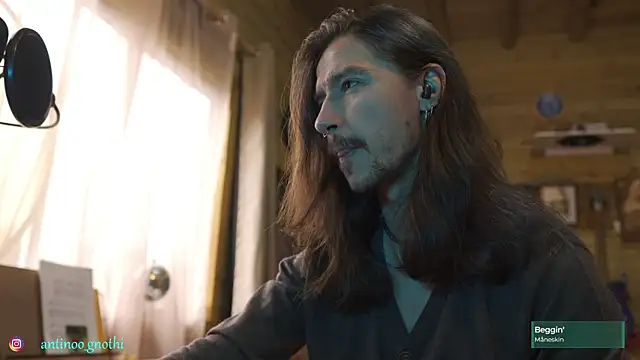 Antinoo Gnothi online show from 10-08-25, 03:42