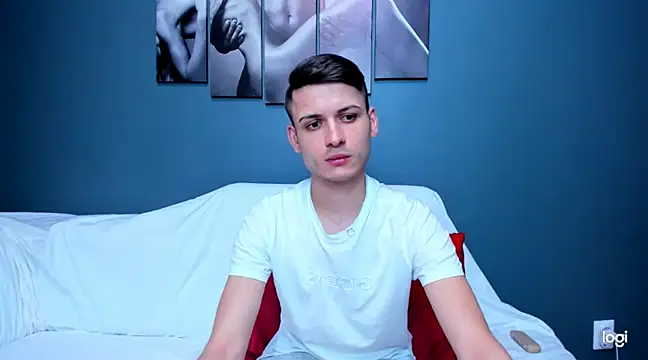 Snapshot of andboyfor6 chatting on 12-23-24, 02:39 andboyfor6 online show from 12-23-24, 02:39