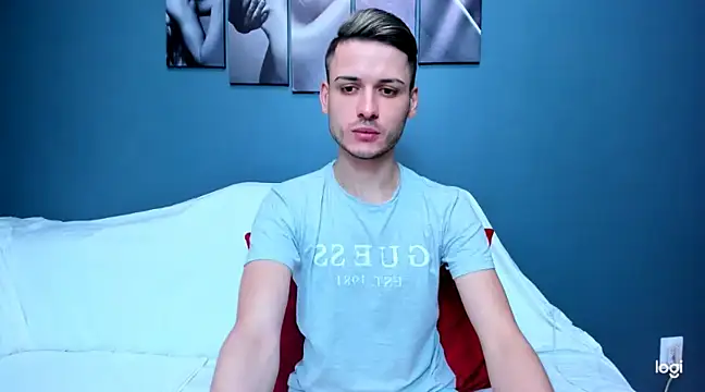 Snapshot of andboyfor6 chatting on 01-20-25, 08:09 andboyfor6 online show from 01-20-25, 08:09