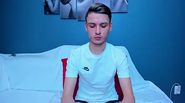 Snapshot of andboyfor6 chatting on 02-06-25, 08:50 andboyfor6 online show from 02-06-25, 08:50