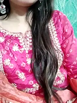 Snapshot of Noor_Darliing chatting on 02-11-25, 06:33 Noor Darliing online show from 02-11-25, 06:33