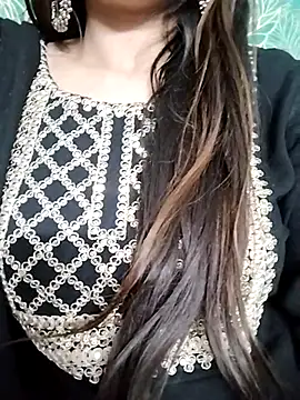 Snapshot of Noor_Darliing chatting on 02-17-25, 06:26 Noor Darliing online show from 02-17-25, 06:26