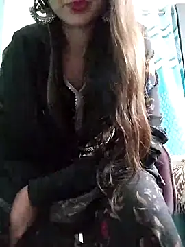 Snapshot of Noor_Darliing chatting on 02-19-25, 03:27 Noor Darliing online show from 02-19-25, 03:27