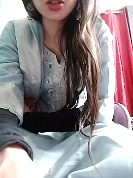 Snapshot of Noor_Darliing chatting on 03-11-25, 06:41 Noor Darliing online show from 03-11-25, 06:41